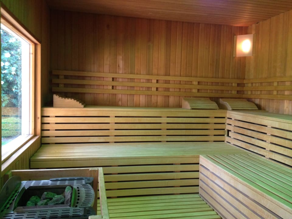 Die wunderschöne Außensauna Flair Hotel Hubertus
