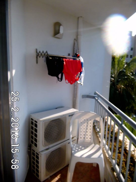 Balkon mit Klimaboxen Hotel Alderbrook Resort & Spa