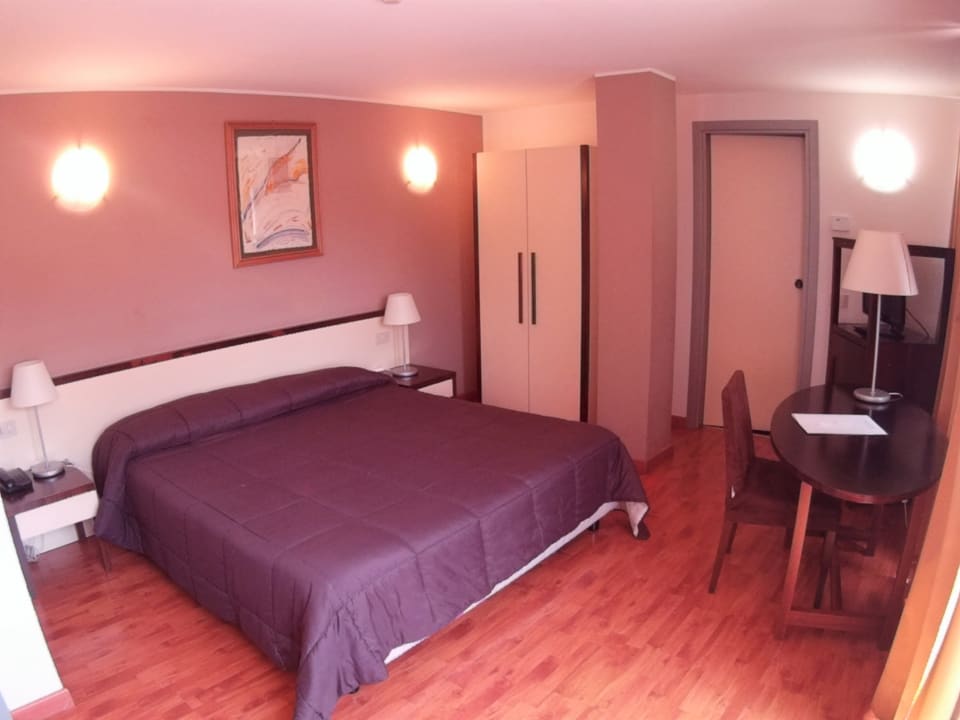 Zimmer ibis Styles Palermo Cristal