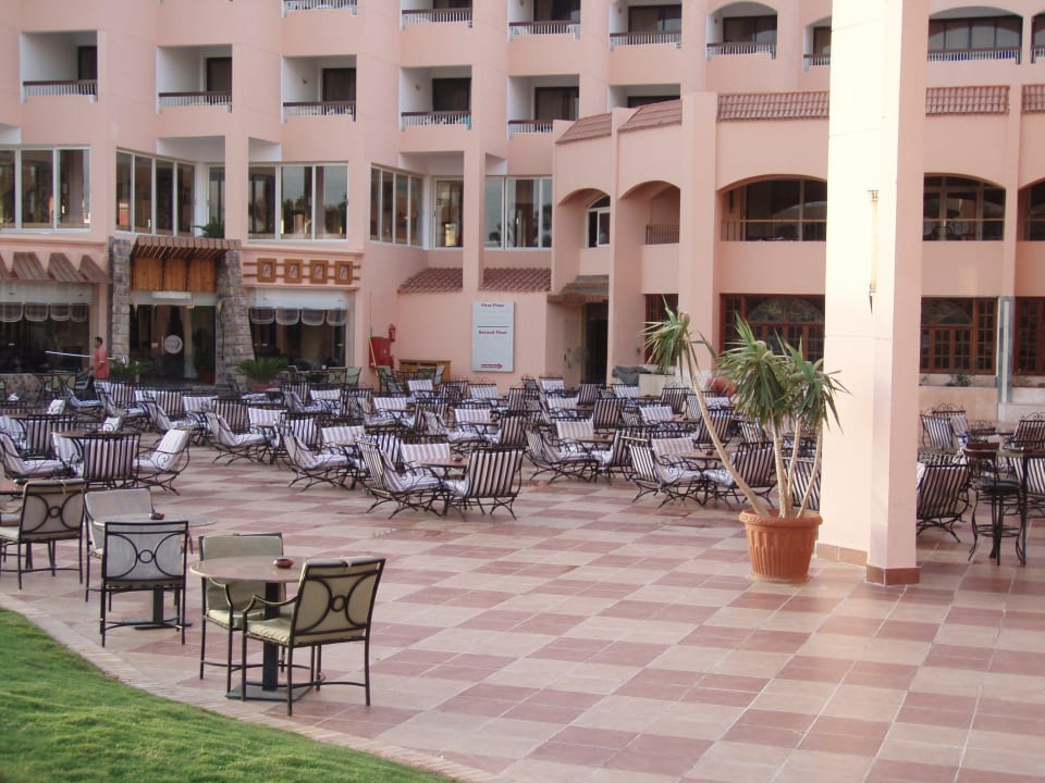 Hauptplatz Beach Albatros Resort