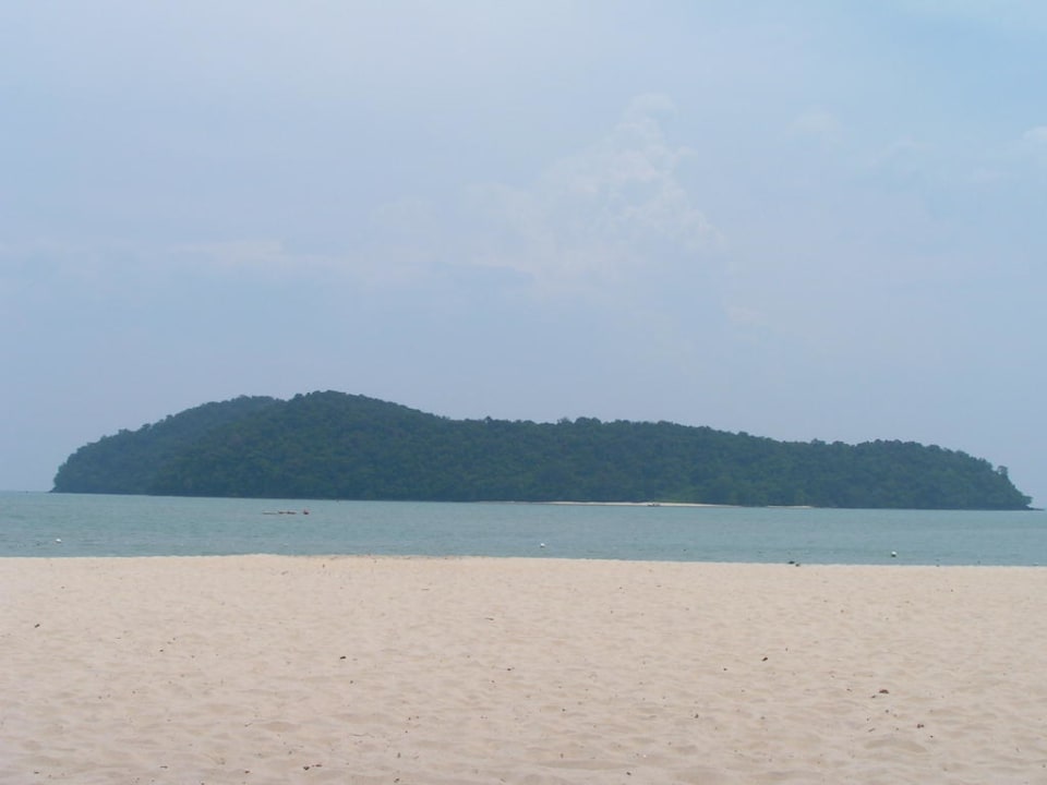 Blick vom Strand HOLIDAY VILLA BEACH RESORT & SPA LANGKAWI KEDAH