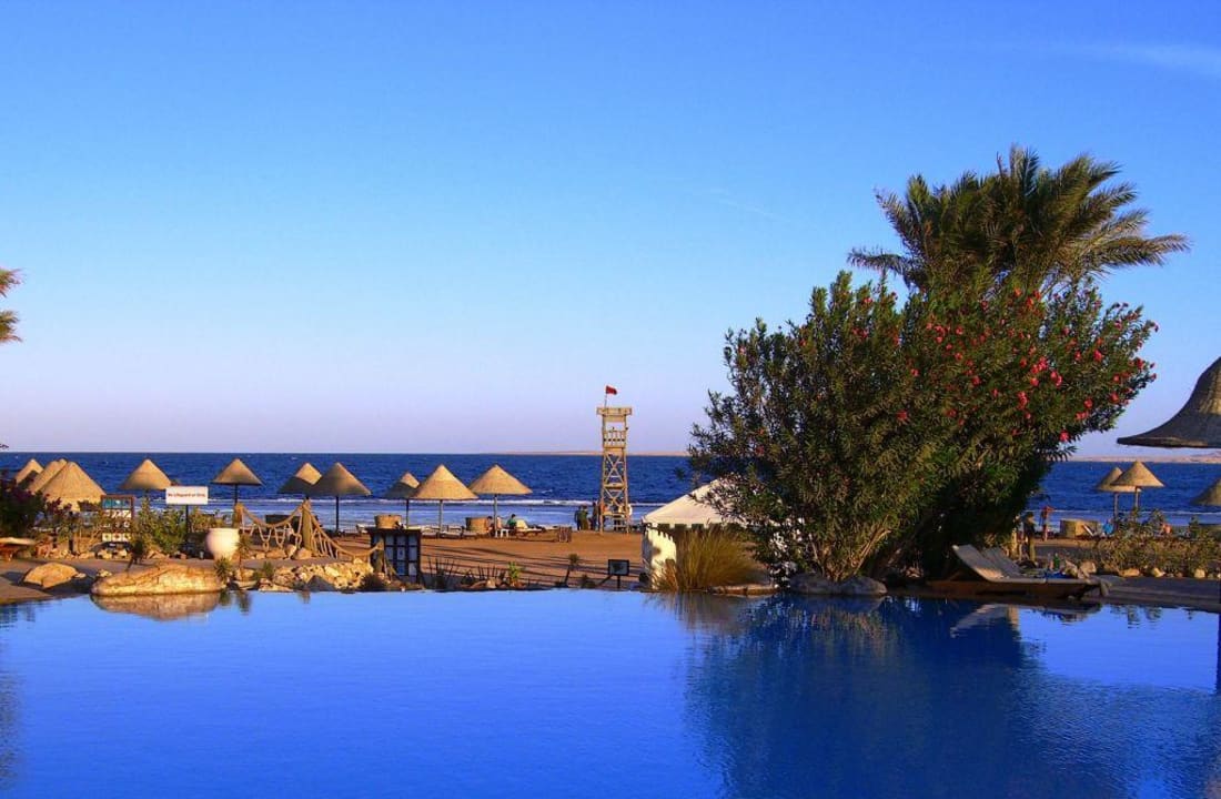 Ruhepool beim Strand Parrotel Beach Resort