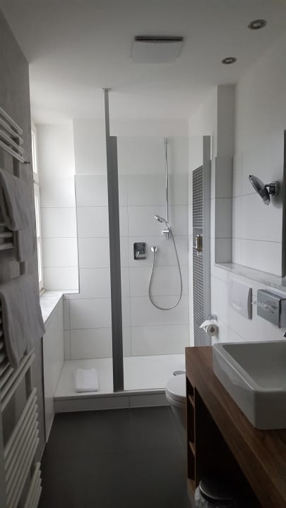 Badezimmer Hotel Gräfrather Hof