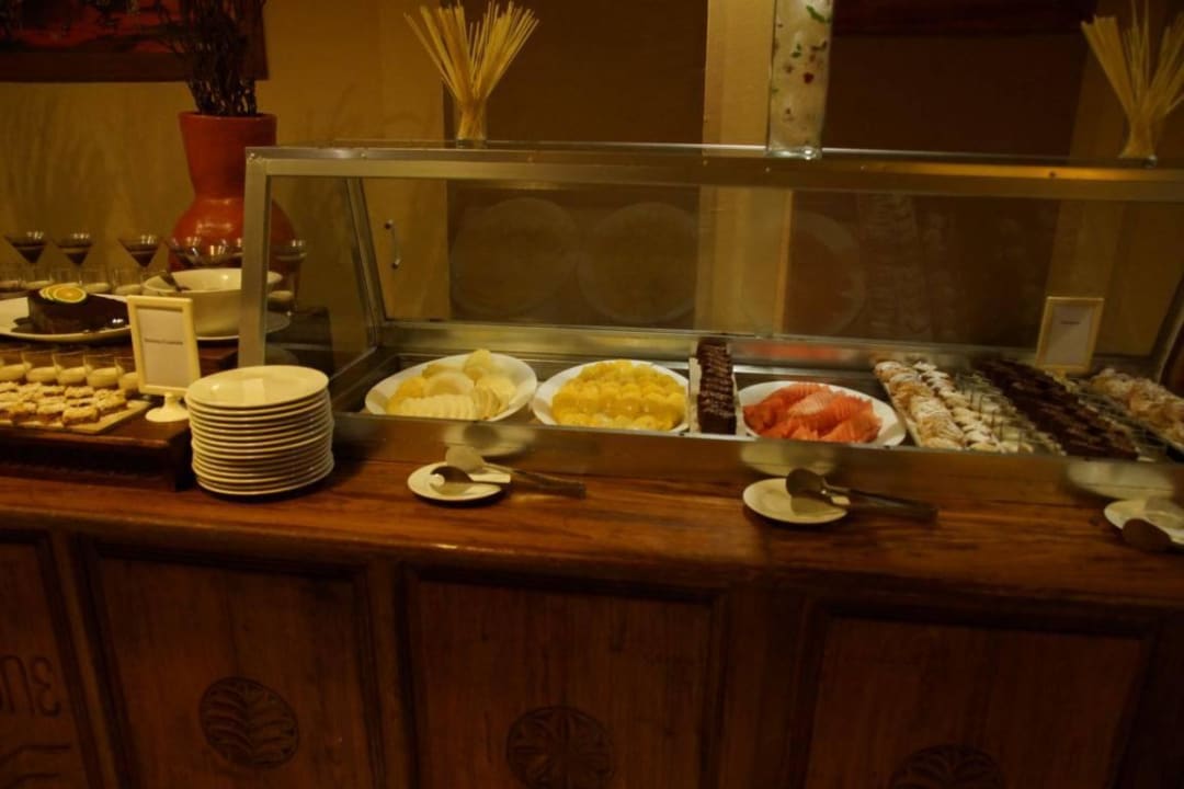 Dinner Neptune Pwani Beach Resort & Spa