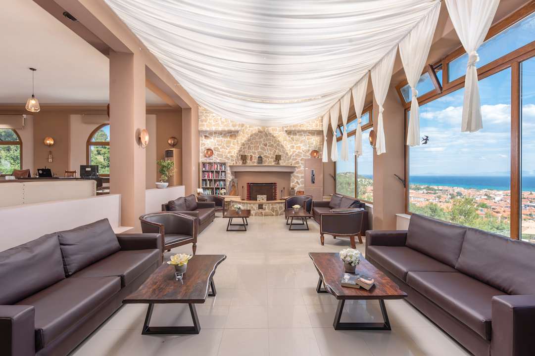 Lobby Alia Palace