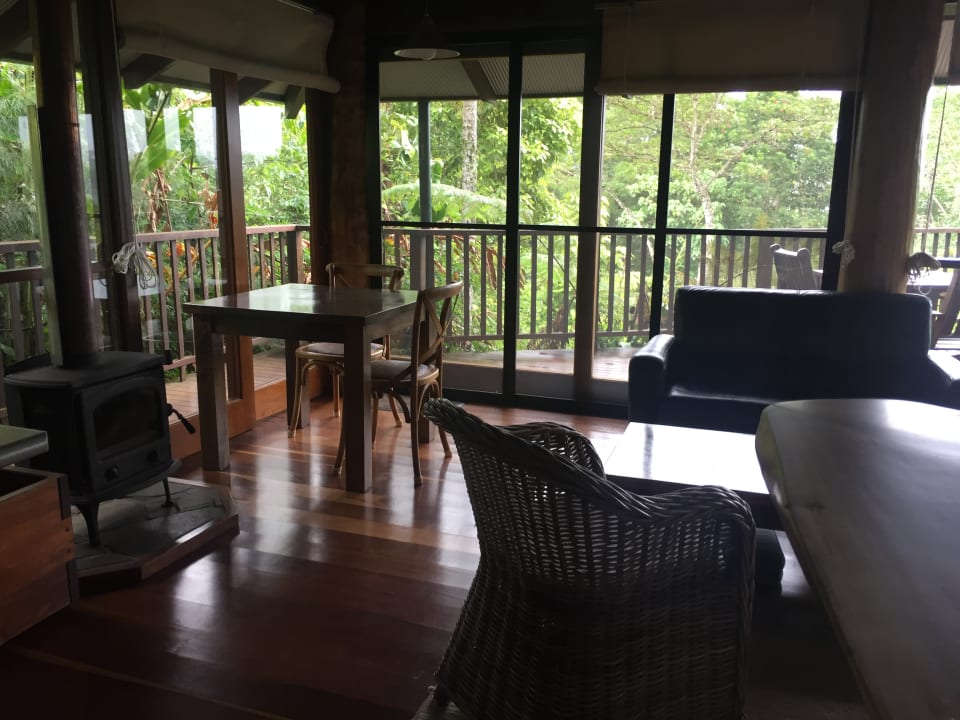 Zimmer Rose Gums Wilderness Retreat