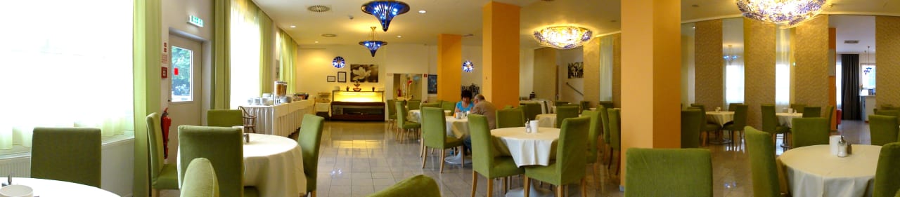 Panorama Speisesaal Lenas Donau Hotel