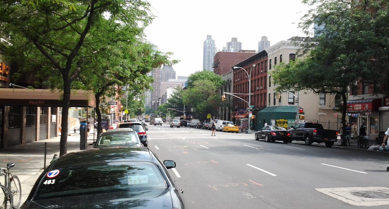 Vor dem Skyline Hotel The Skyline Hotel New York