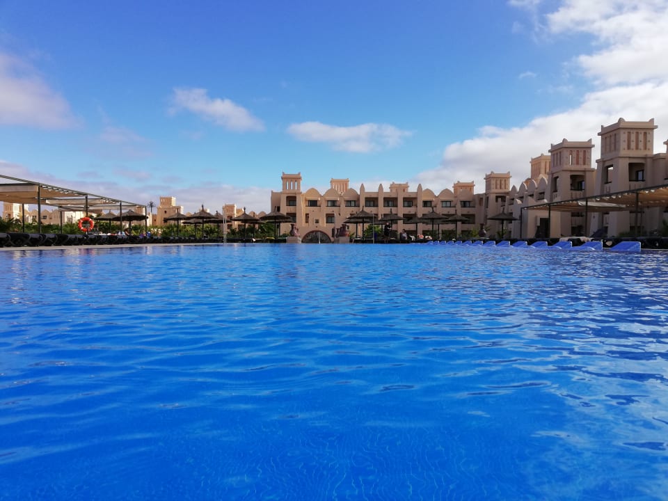 Pool Hotel Riu Touareg