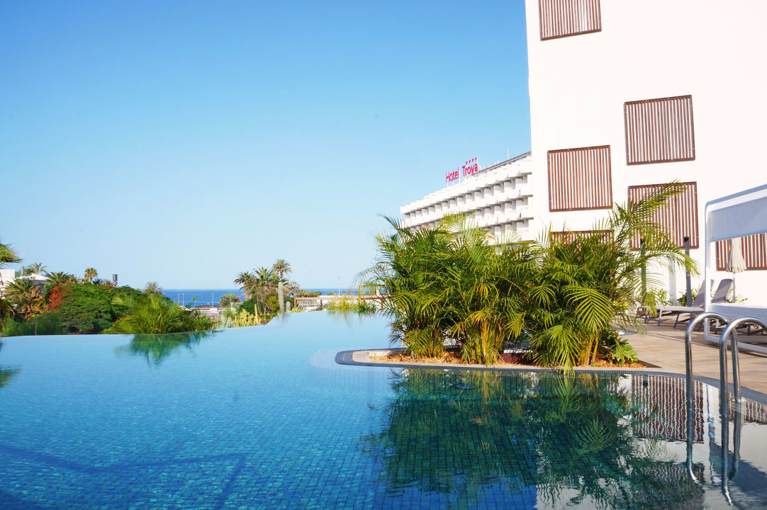Pool Alexandre Hotel Troya