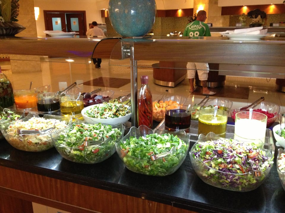 Salatbüffet  Saphir Resort & Spa