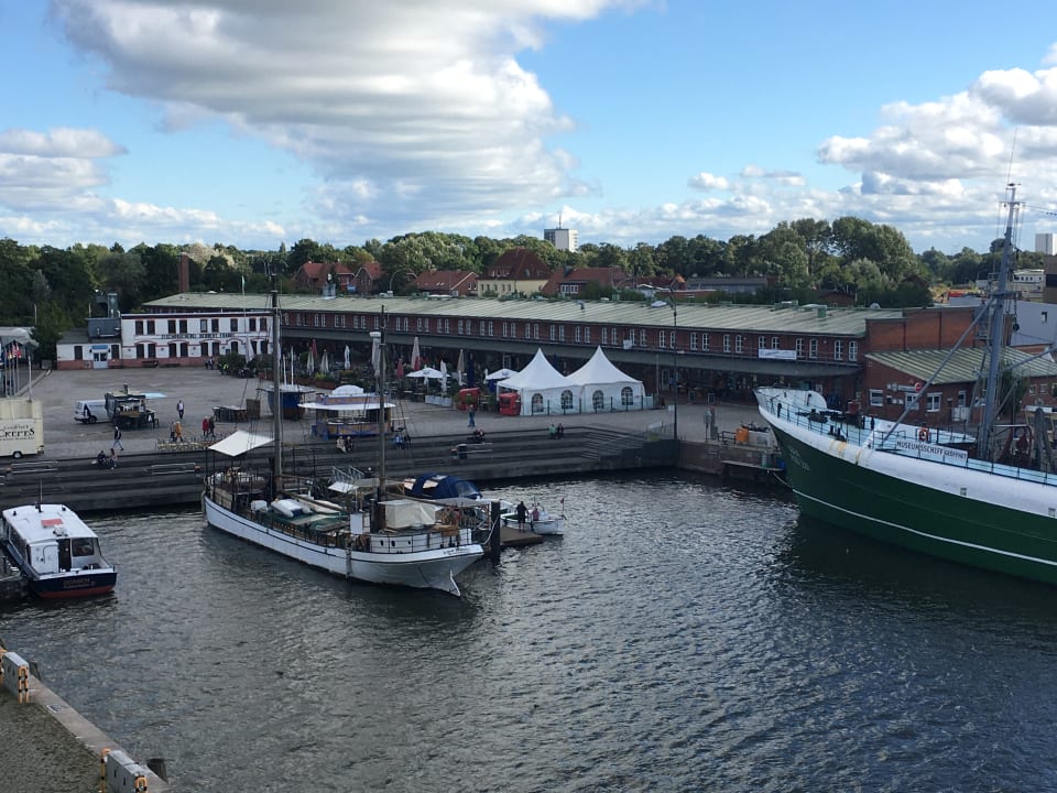 Ausblick Nordsee Hotel Fischereihafen