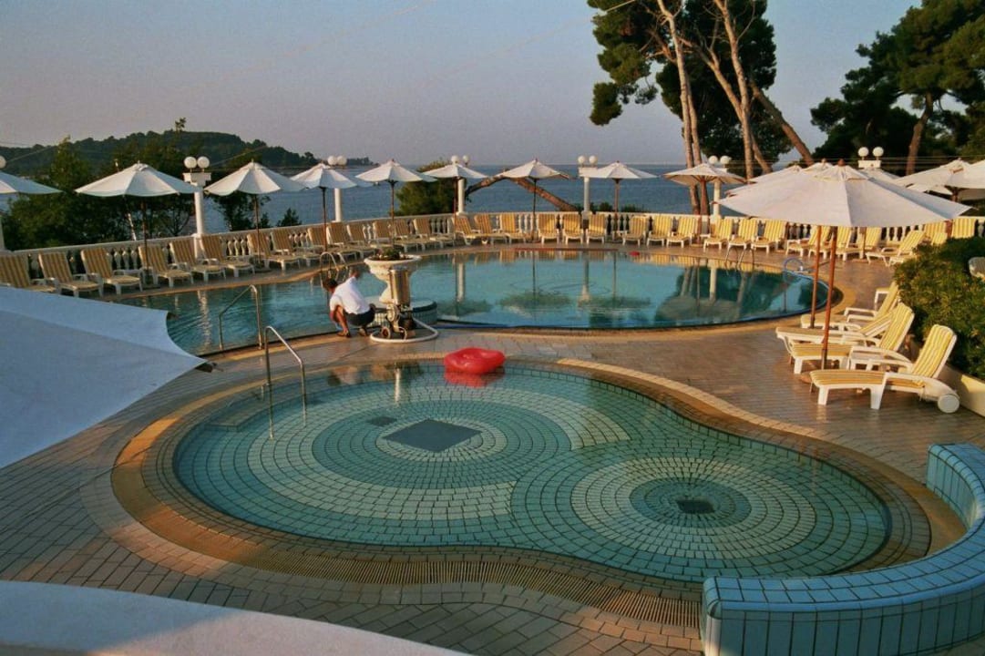 Poolanlage Maistra Select Island Hotel Katarina