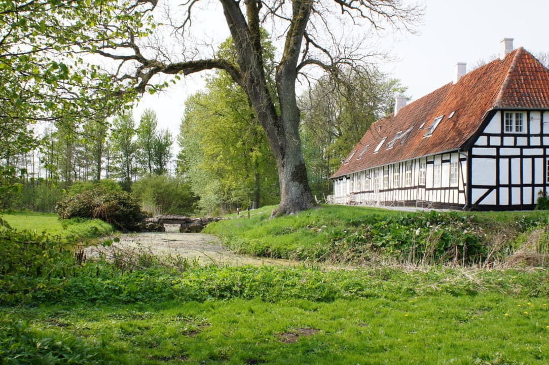 Blick auf die Terrasse Gutshof Herregården Jerstrup