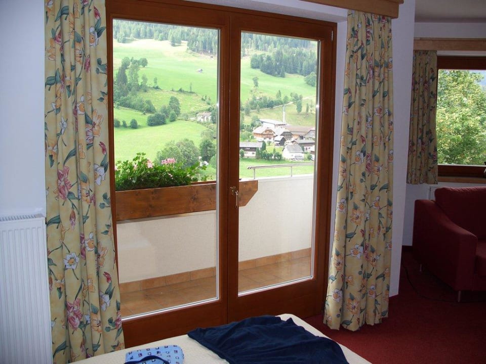 Ein Balkon Hotel Garni Haus Sonnblick