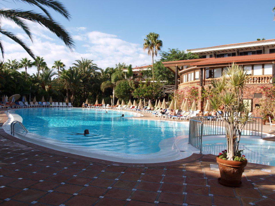 Pool Hotel Parque Tropical