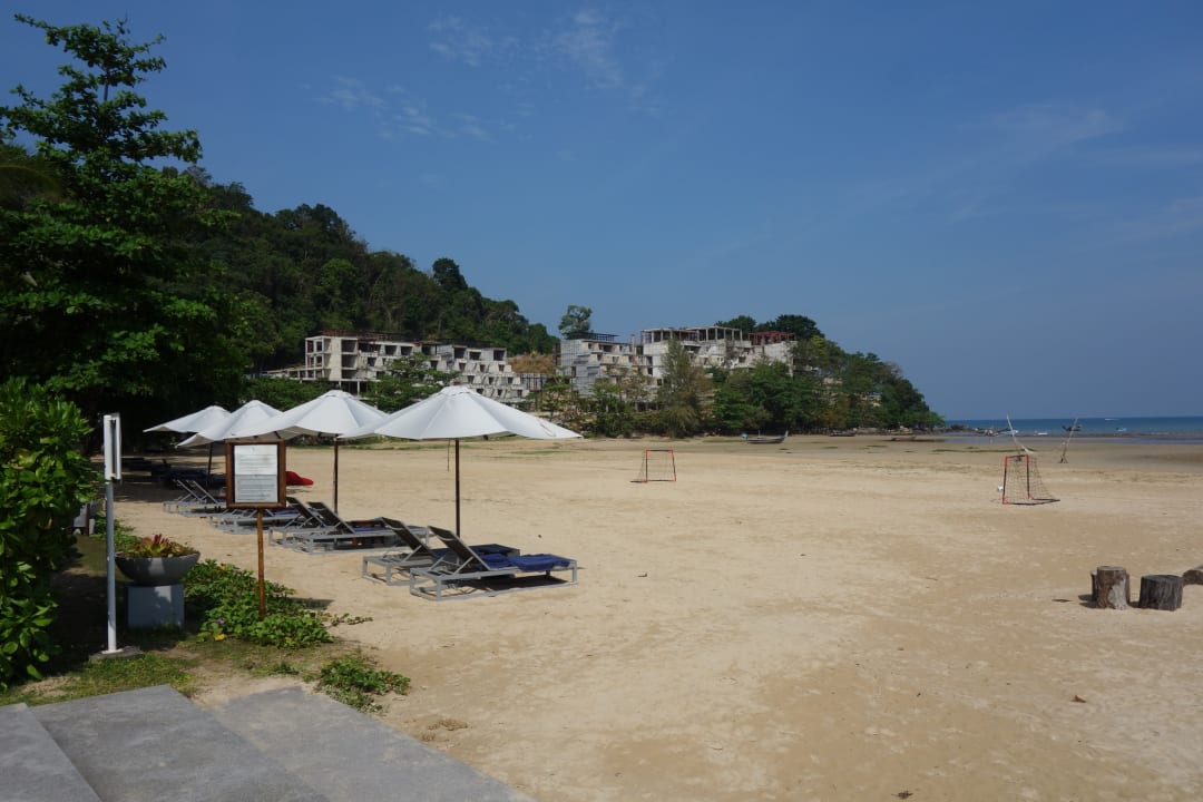 Strand Phuket Marriott Resort and Spa, Nai Yang Beach