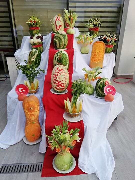 Gastro Azura Deluxe Resort & Spa Hotel