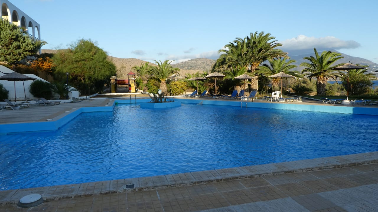 Pool Hotel Andros Holidays