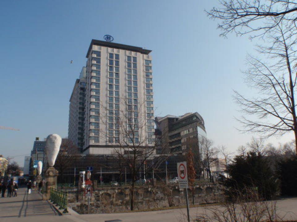 Aussenansicht Hilton Vienna Park