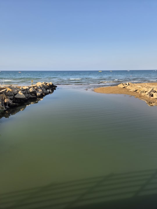 Strand Castival Hotel