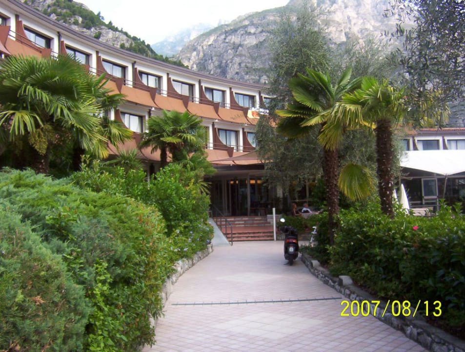 Zugang zur Rezeption  Aria Life Hotel