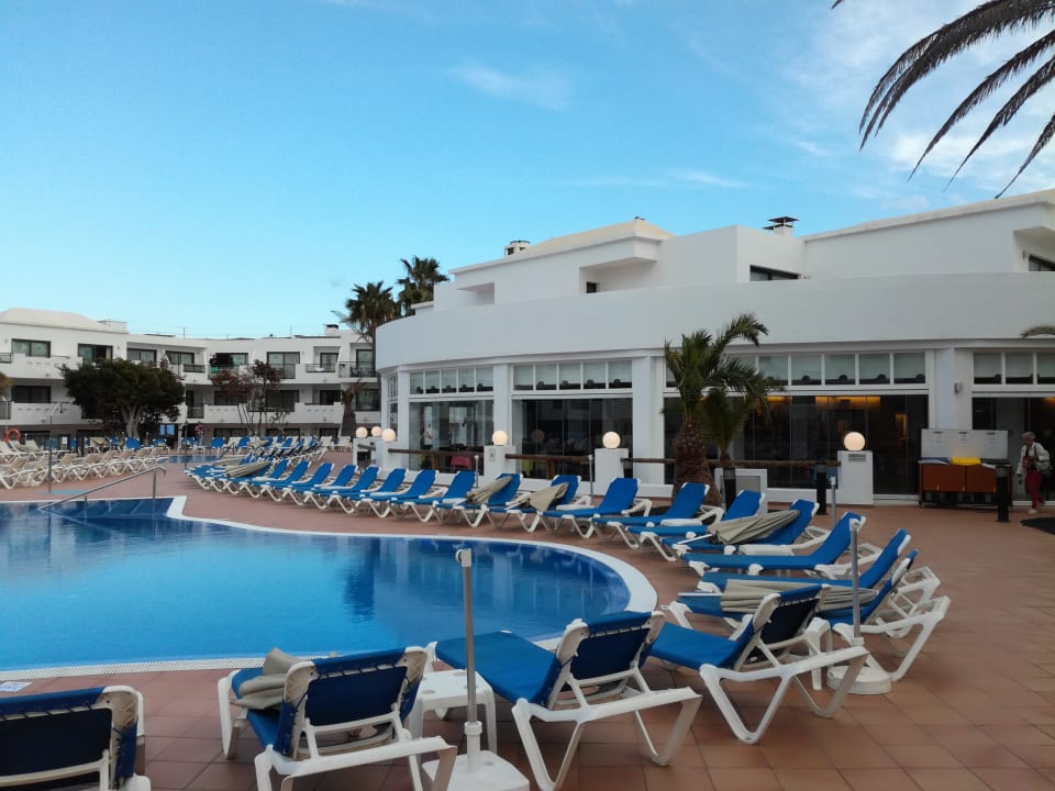 Pool THB Lanzarote Beach