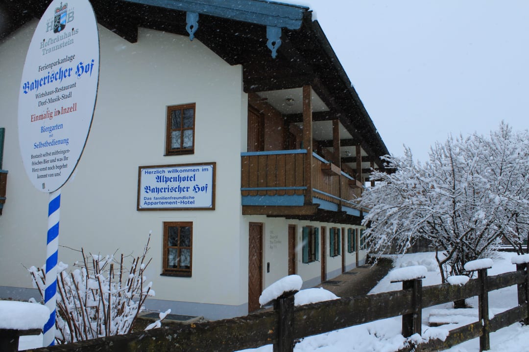 Rückansicht Haus Teisenberg Das Bergmayr - Chiemgauer Alpenhotel