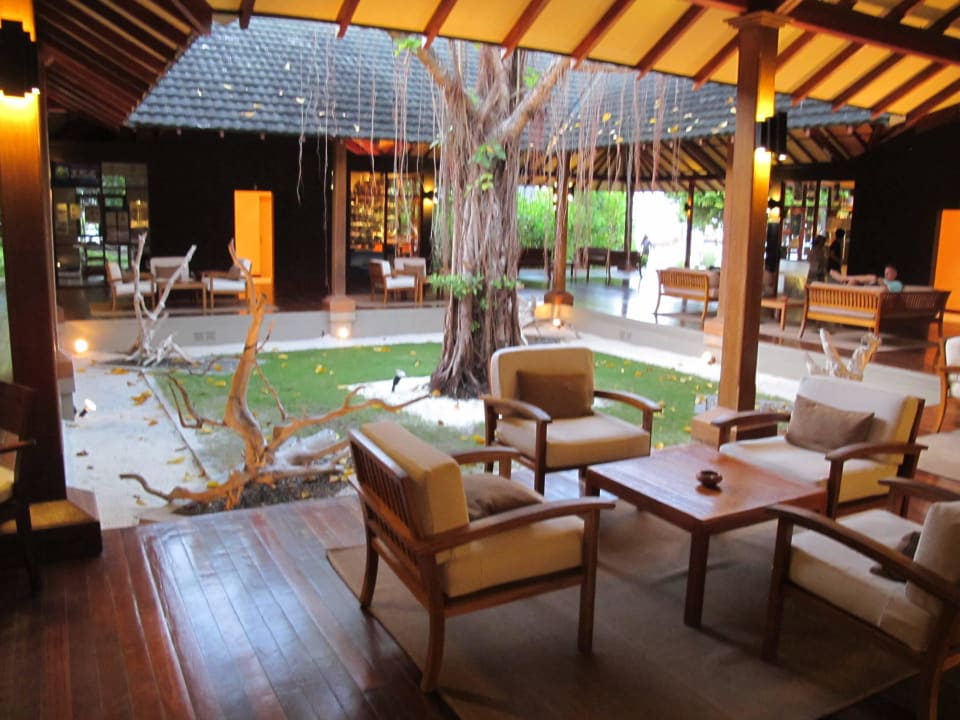 Reception Adaaran Select Meedhupparu Island Resort - Premium All Inclusive