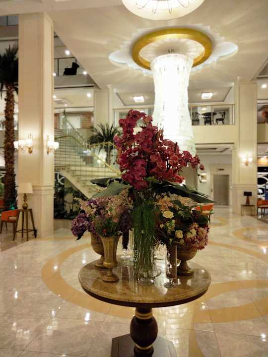 Lobby Hotel Royal Garden Beach