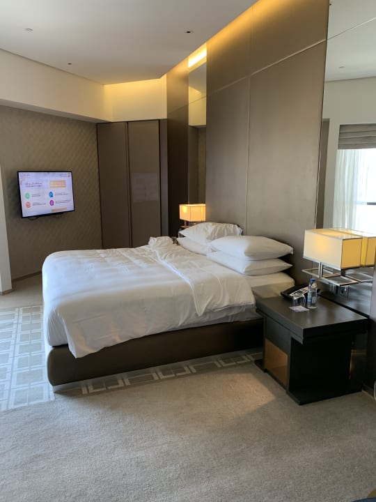 Zimmer Hyatt Regency Dubai Creek Heights