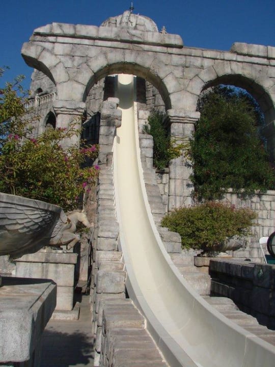 Zjeżdżalnia Xanadu Resort Hotel