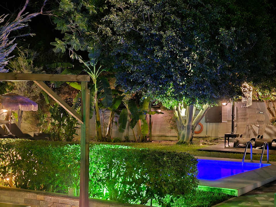 Gartenanlage Villa Small Paradise