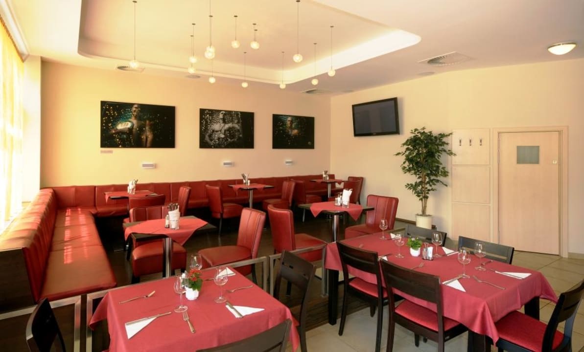 Kavárna Hotel Olympionik