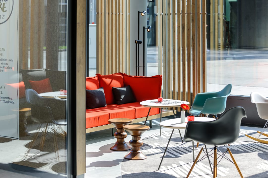 Lobby ibis Wien Hauptbahnhof