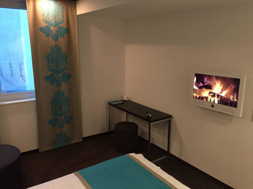 Vom Bett aus Motel One Berlin-Bellevue