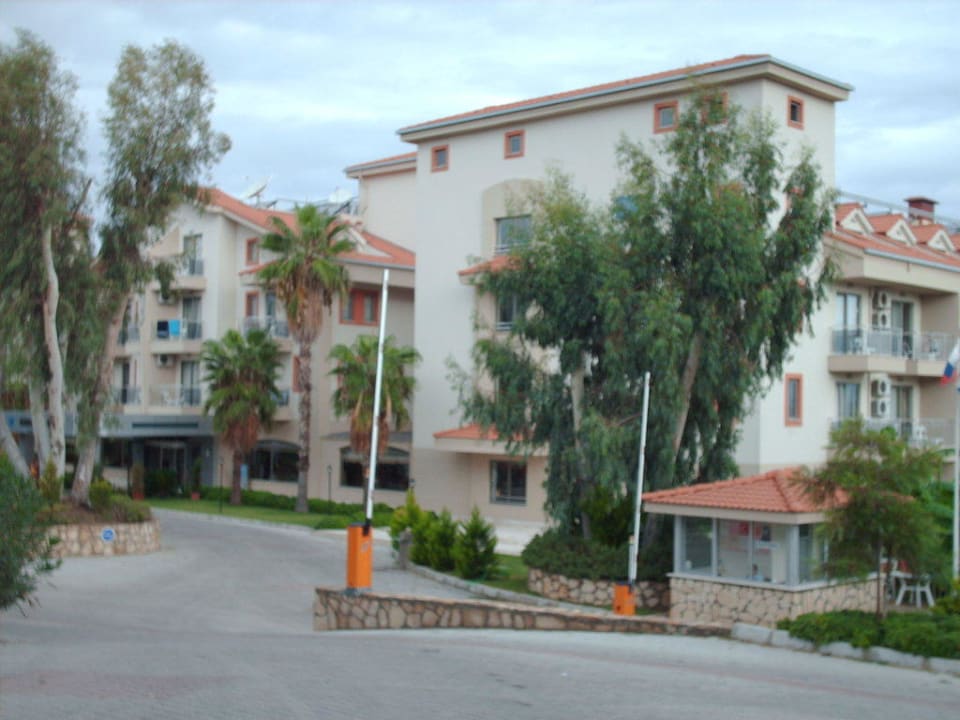 Eingang FUN&SUN Smart Hane Sun Hotel