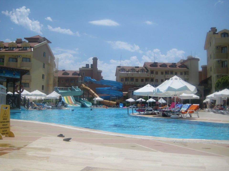 Poolanlage Grand Seker Hotel