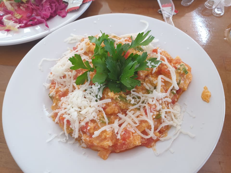 Gastro Cenger Beach Resort & Spa