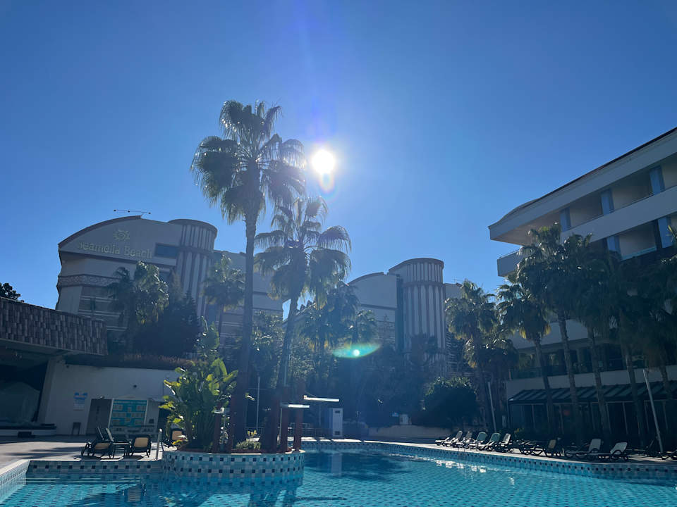 Pool Port Side Resort Hotel