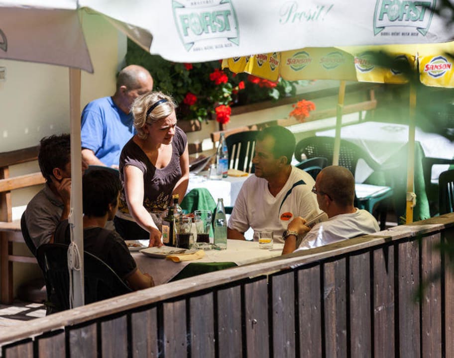 Sonnenterrasse Gasthof Zur Sonne
