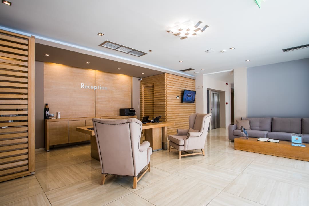 Lobby Aqua Oliva Resort - Across Hotels & Resorts