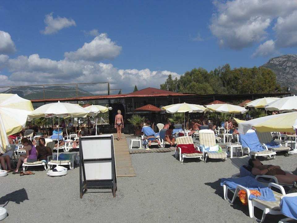 Strand Larina Resort Spa & Hotel