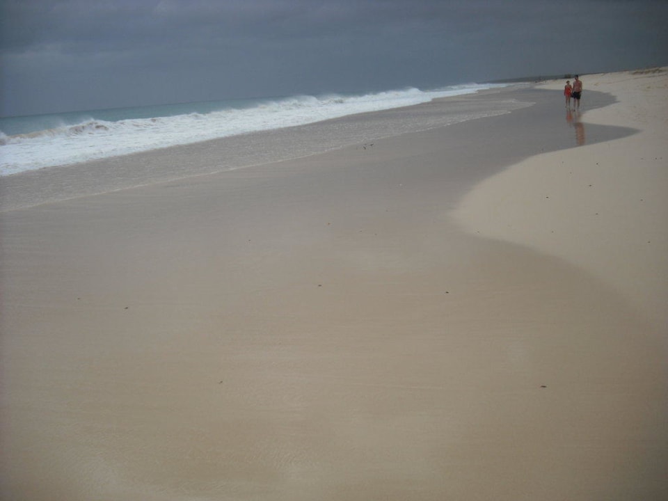 Sehr schöner Strand Hotel Riu Touareg