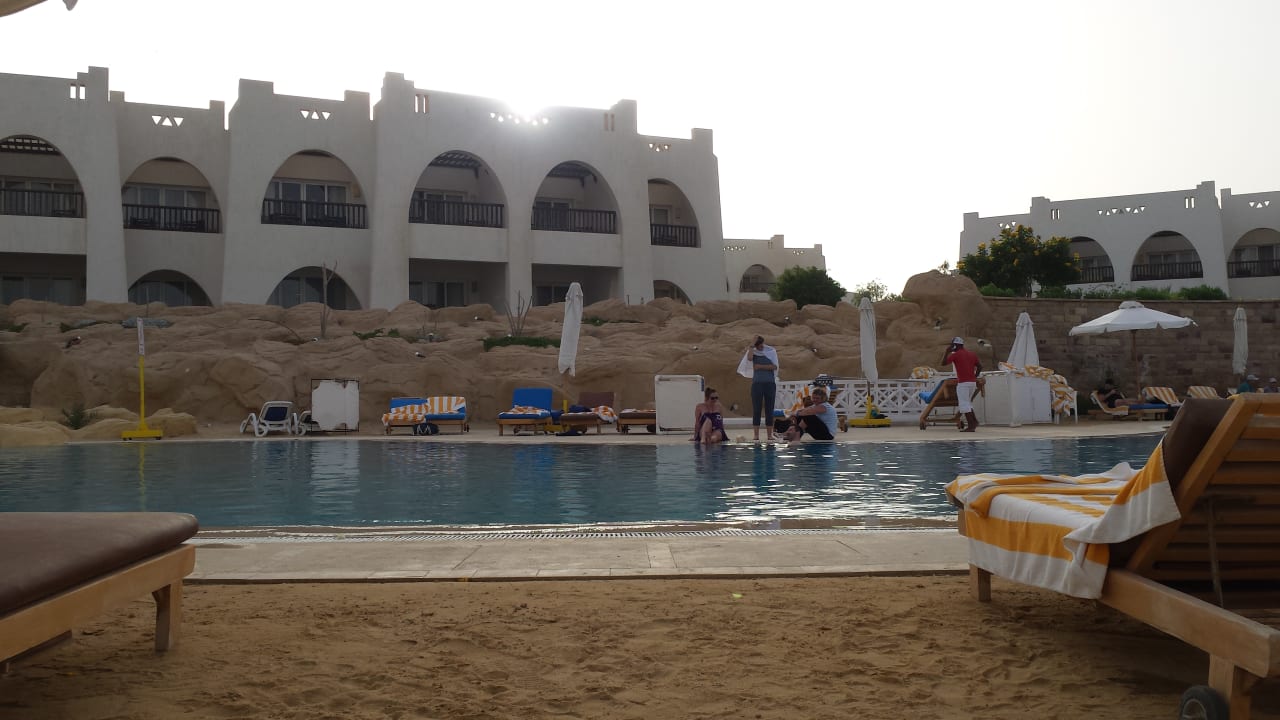 Pool Hilton Marsa Alam Nubian Resort