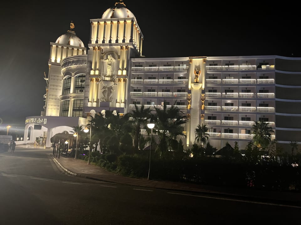 Außenansicht Oz Hotels Sui Resort