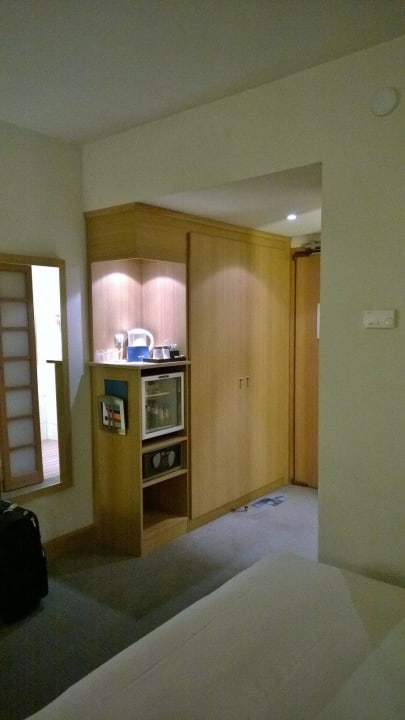 Eingangsbereich - Zimmer Novotel Lisboa