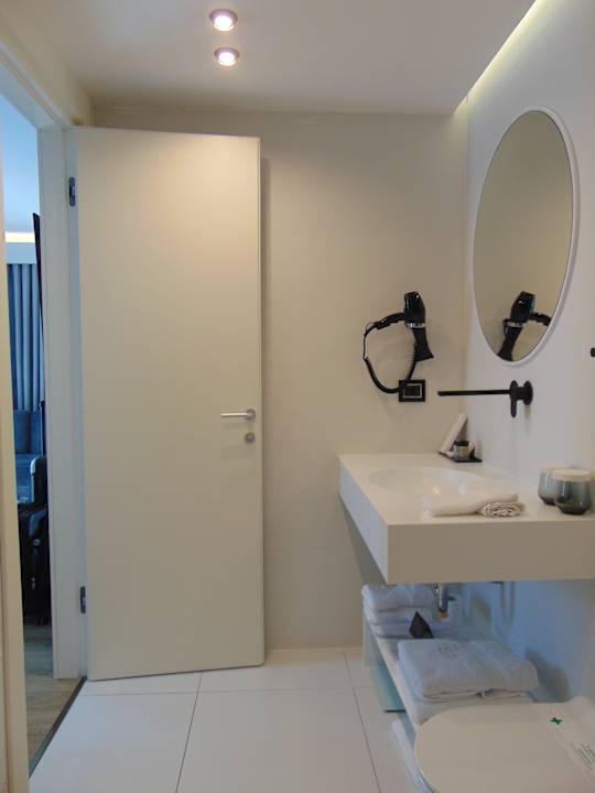 Zimmer Hotel Elisa Tirana, Affiliated by Meliá