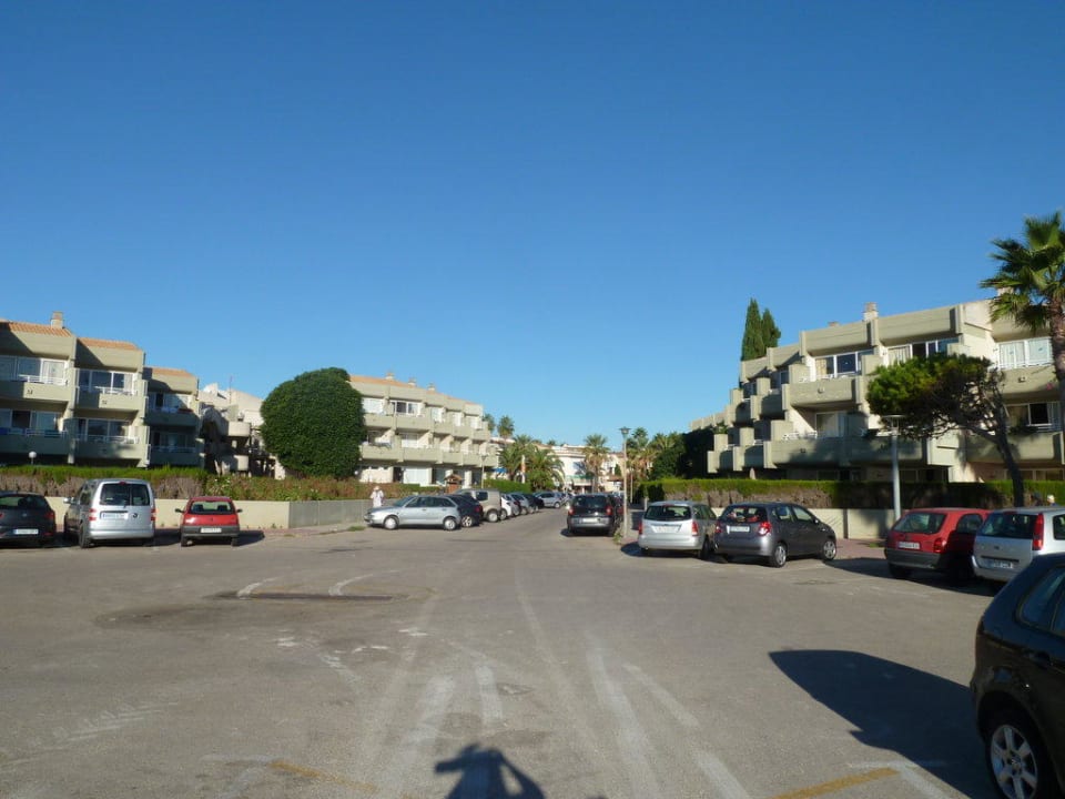 Rechts und links Hotel Blau Mediterraneo  Hipotels Mediterraneo Club