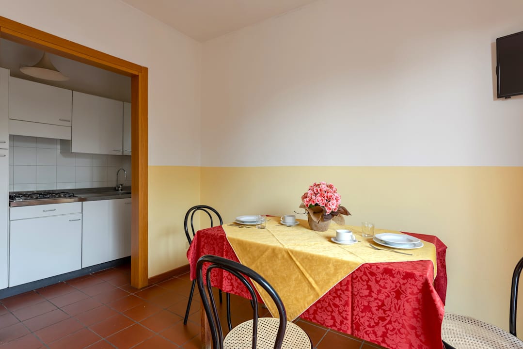 Zimmer Residence Parco del Garda